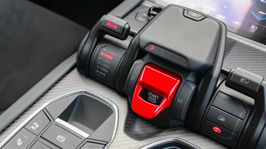 دکمه استارت لامبورگینی اوروس