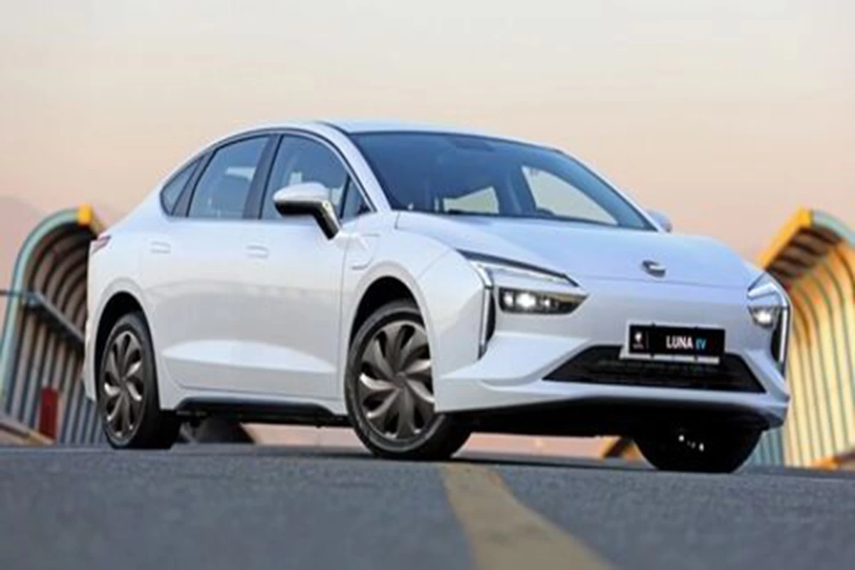 لیست قیمت محصولات ایران‌خودرو (5 مرداد)،حرکت سینوسی قیمت‌ها در ایران‌خودرو