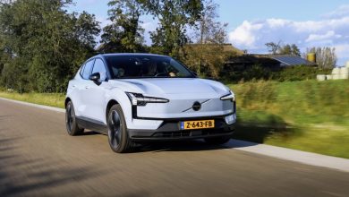 ولوو EX30 برقی