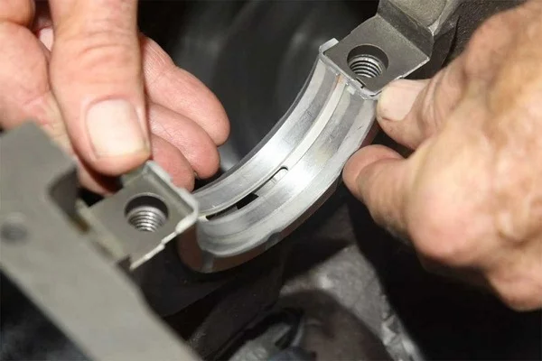 یاتاقان زدن موتور خودرو