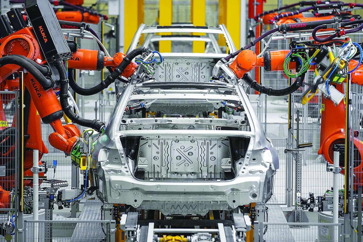 بازطراحی نظام تنظیم‌گری صنعت خودرو