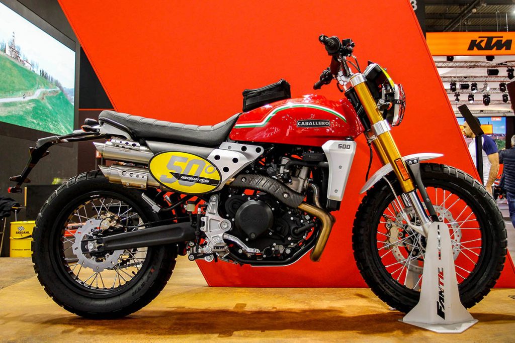 بررسی موتورسیکلت کابایهرو ۲۴۹