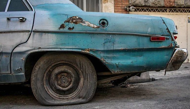 جمعآوری خودروهای رهاشده تهران