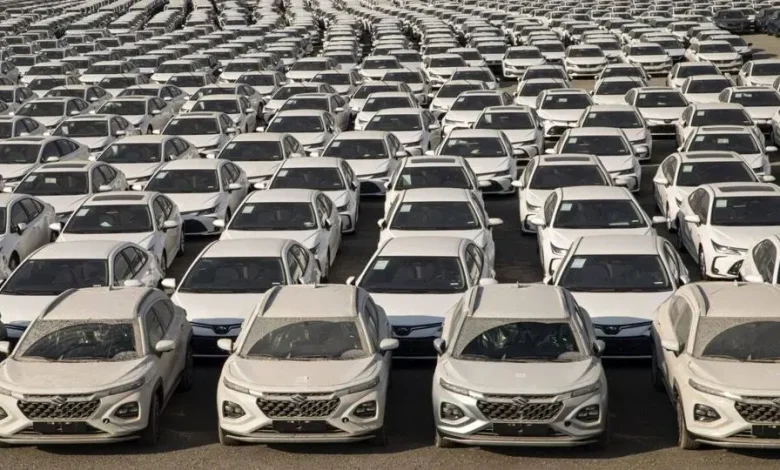 واردات خودرو نصف شد