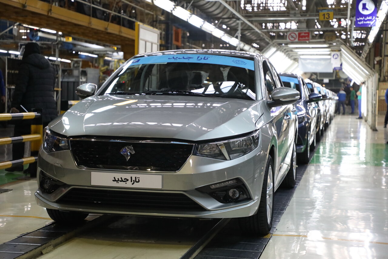 خودروسازی ایران در محاصره چین و تحریم؛ ۹ میلیارد دلار تراز منفی و هشدار مجلس به وزارت صمت