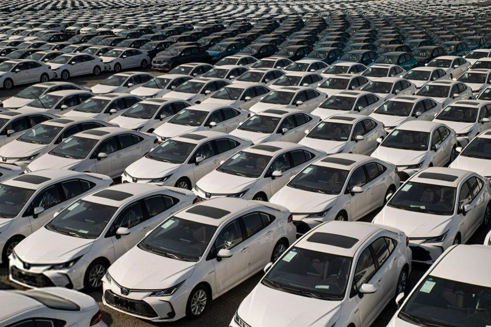 بلاتکلیفی ارزی ۸ هزار خودرو در گمرک