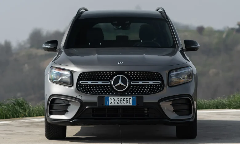 مرسدس بنز GLB جدید ۲۰۲۵ با نسخههای برقی و نیمههیبریدی در راه است