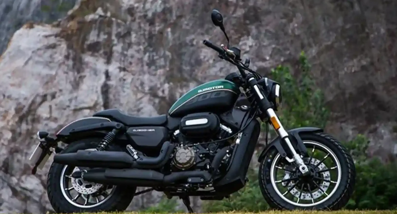 قیمت کارخانه‌ای موتورسیکلت‌های کیو جی موتور آبان ۱۴۰۴ ثابت ماند