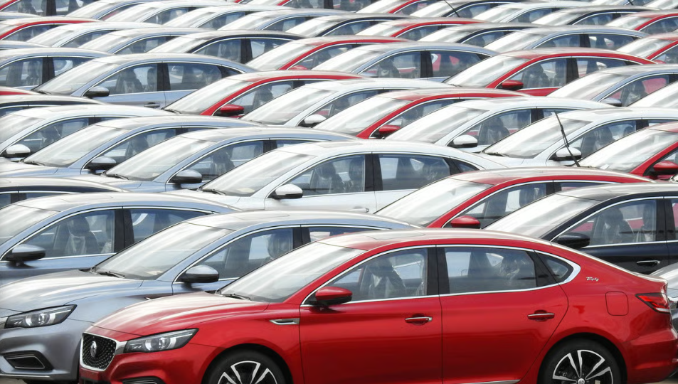 اعلام شرایط واردات خودرو توسط ایرانیان مقیم خارج از کشور در سال ۱۴۰۴