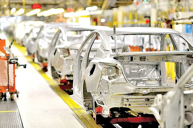 راز تداوم زیان خودروسازان چیست؟