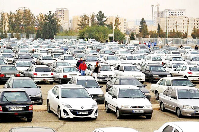 پیش‌بینی قیمت خودرو در بازار