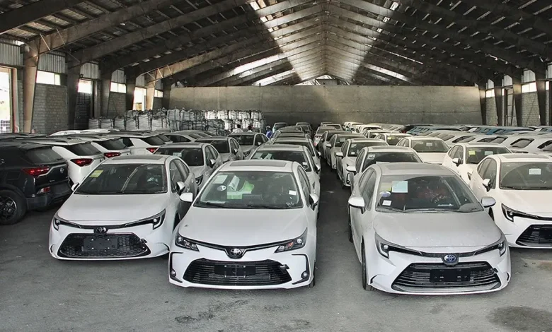 میدان داری واسطه‌ها در بازار خودرو