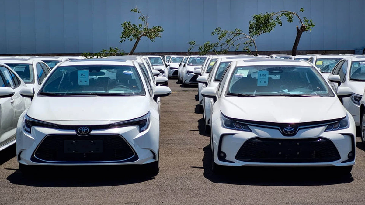 سهمیه بنزین خودروهای وارداتی زیر ۱۳۰۰ سی‌سی