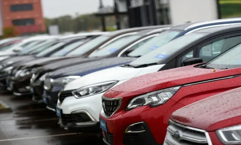 بازار خودرو چشم‌انتظار دلار در هفته‌های پایانی سال