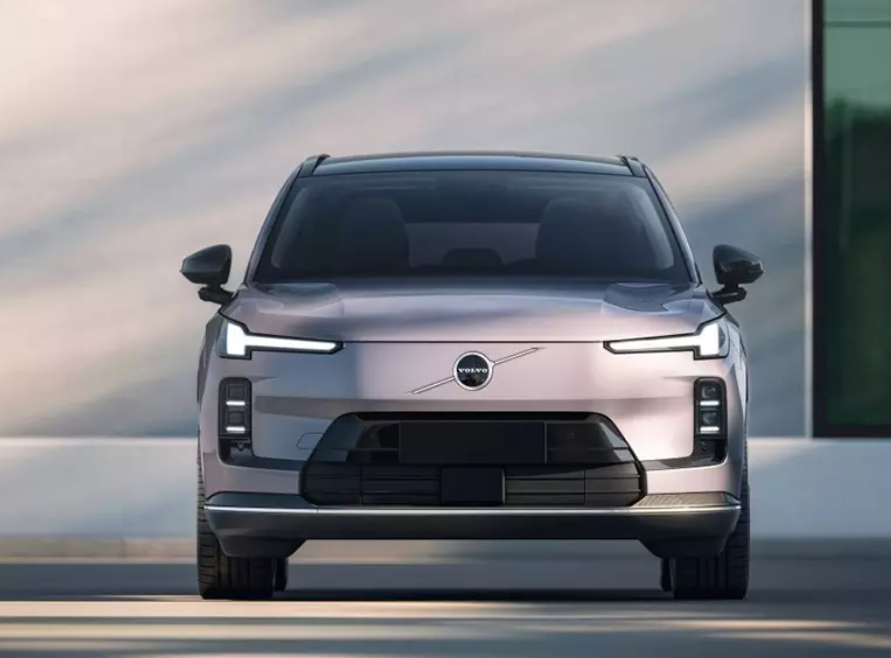 شرایط فروش ولوو XC70